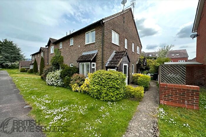 1 Bedroom Terraced House For Sale In London Road, Holybourne, Alton, Hampshire, GU34