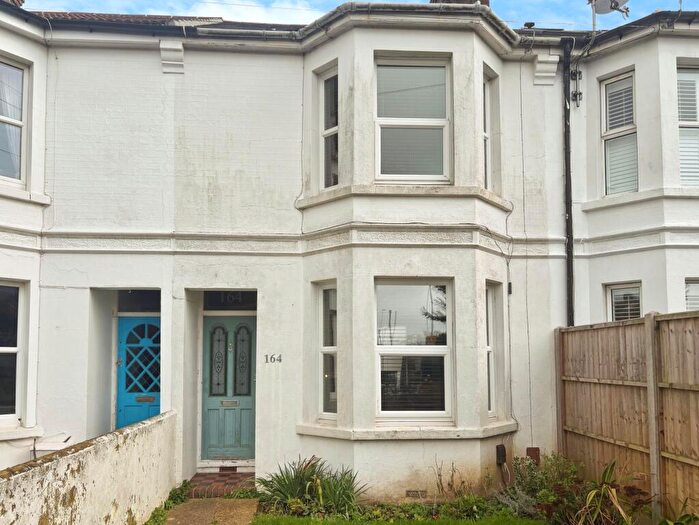 2 Bedroom Terraced House To Rent In South Farm Road, BN14
