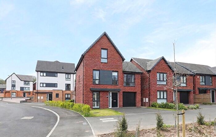 4 Bedroom Detached House For Sale In Tawny Drive, Owlthorpe, S20