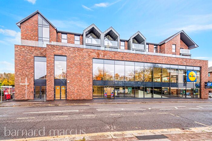 2 Bedroom Apartment To Rent In Upper High Street, Epsom, KT17