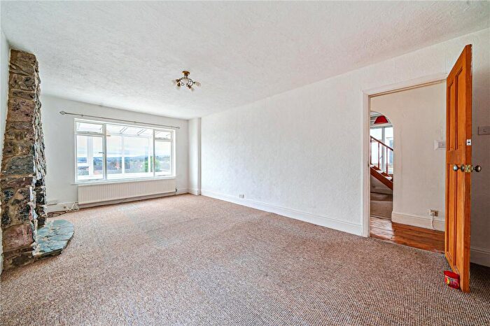 2 Bedroom Bungalow For Sale In Exwick Hill, Exeter, Devon, EX4
