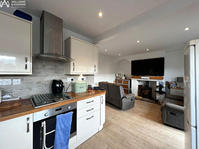 3 Bedroom Terraced House For Sale In Tai Dinas, Llangefni, Anglesey, LL77