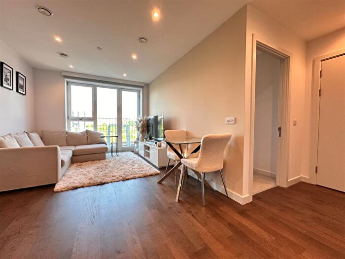 1 Bedroom Apartment To Rent In Novella, Stanley Street, Salford, M3