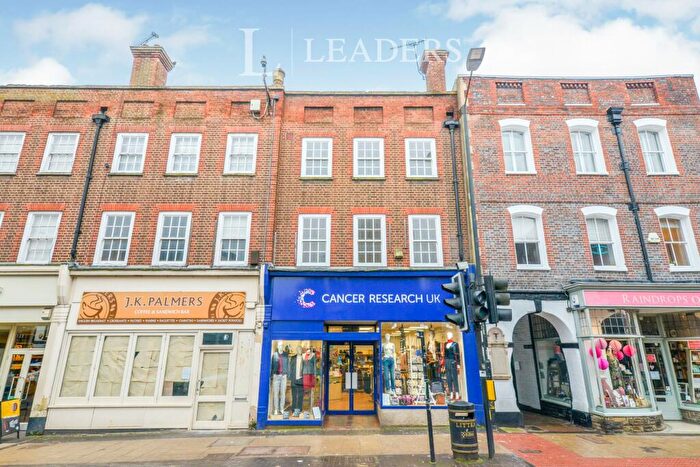 4 Bedroom Maisonette To Rent In High Street, AL3