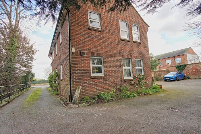 1 Bedroom Flat For Sale In King Street, Cottingham, HU16