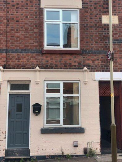 2 Bedroom Terraced House To Rent In Burns Street, Leicester, LE2