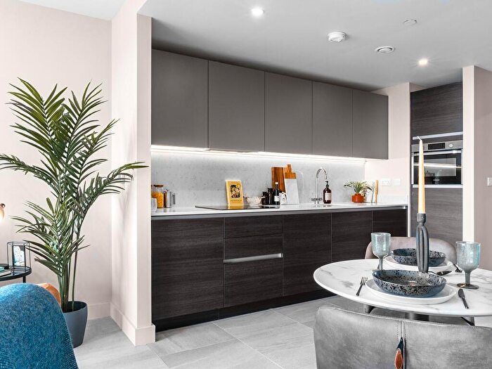 1 Bedroom Apartment To Rent In The Mercian, Broad Street Birmingham, B15