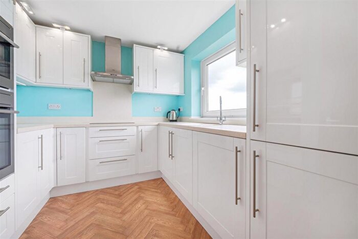 1 Bedroom Flat To Rent In Avenue Road, London, SE20