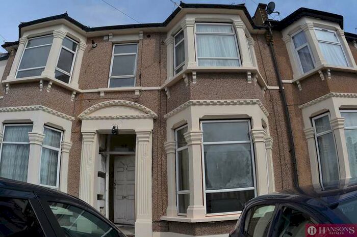 2 Bedroom Flat To Rent In Argyle Road, Ilford, IG1