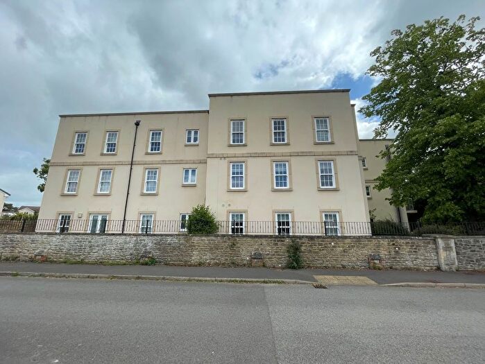 2 Bedroom Flat For Sale In Ashlar House, Reed Court, Swindon, Wiltshire, SN3