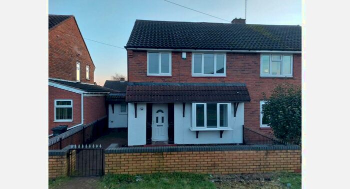 3 Bedroom House To Rent In Albert Street, Pensnett, Brierley Hill, DY5