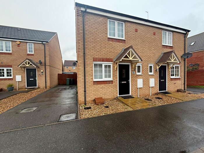 2 Bedroom Semi-Detached House For Sale In Daphne Grove, Peterborough, PE2
