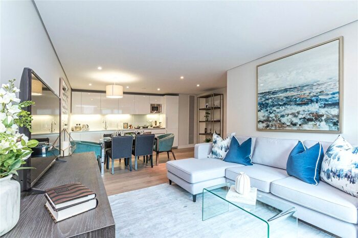 3 Bedroom Flat To Rent In Merchant Square, London, W2