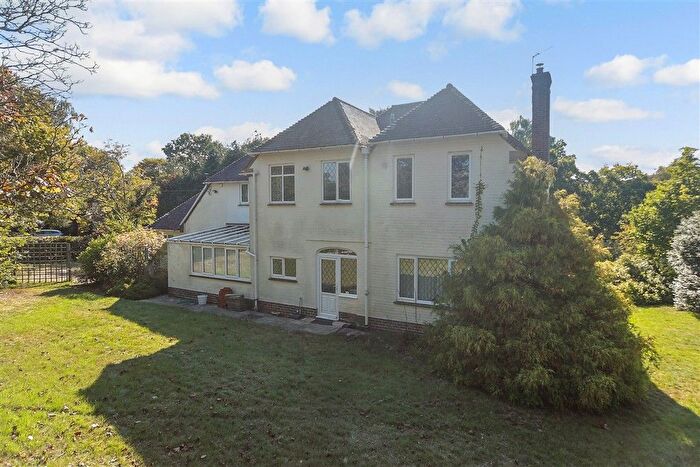 4 Bedroom Detached House For Sale In Monkmead Lane, West Chiltington, Pulborough, West Sussex, RH20