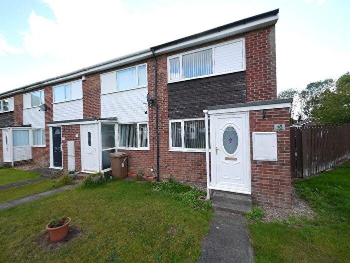 2 Bedroom End Of Terrace House To Rent In Garth Thirtytwo, Newcastle Upon Tyne, NE12
