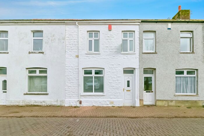 2 Bedroom Terraced House For Sale In Glebe Street, Barry, CF63