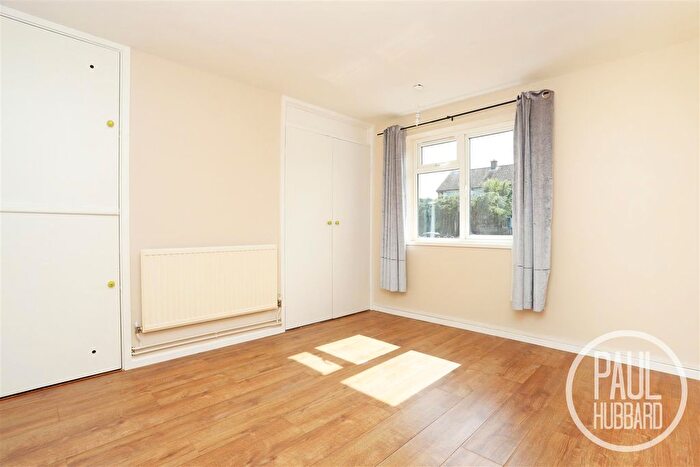 1 Bedroom Flat For Sale In Pinewood Avenue, Lowestoft, NR33