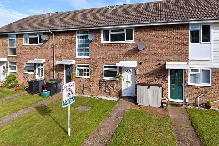 2 Bedroom Terraced House For Sale In Keats Road, Larkfield, Aylesford, Kent, ME20