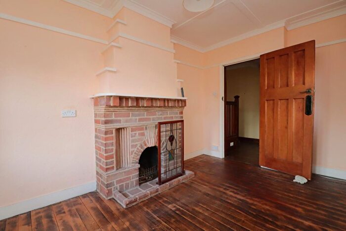 4 Bedroom Detached House For Sale In St. Andrews Road, Burnham-On-Sea, TA8