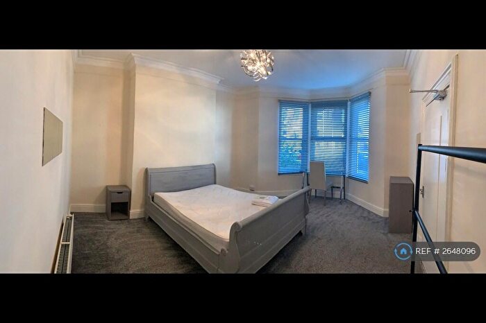 8 Bedroom Semi-Detached House To Rent In Grosvenor Place, Newcastle Upon Tyne, NE2