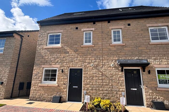 3 Bedroom Semi-Detached House For Sale In Lords Close, Giggleswick, BD24