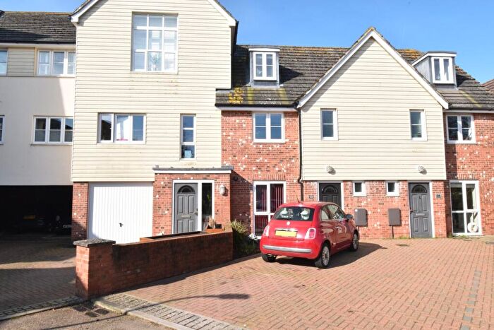3 Bedroom Terraced House For Sale In Westwood Close, Lenham, Maidstone, ME17