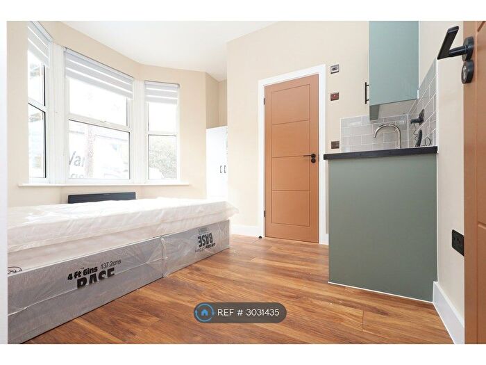 Studio To Rent In Ancona Road, London, SE18