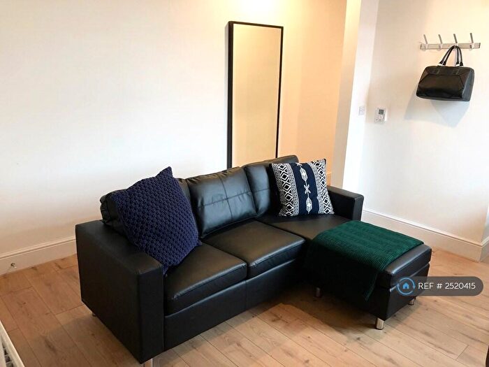 1 Bedroom Flat To Rent In Nantwich Road, Crewe, CW2