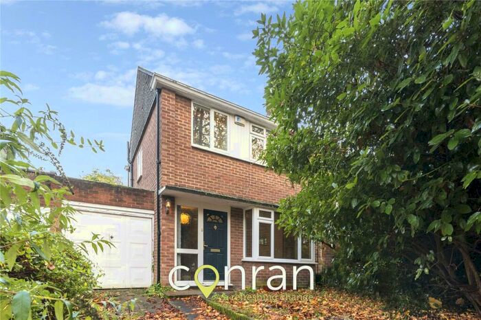 3 Bedroom Semi-Detached House To Rent In The Glebe, Blackheath, SE3