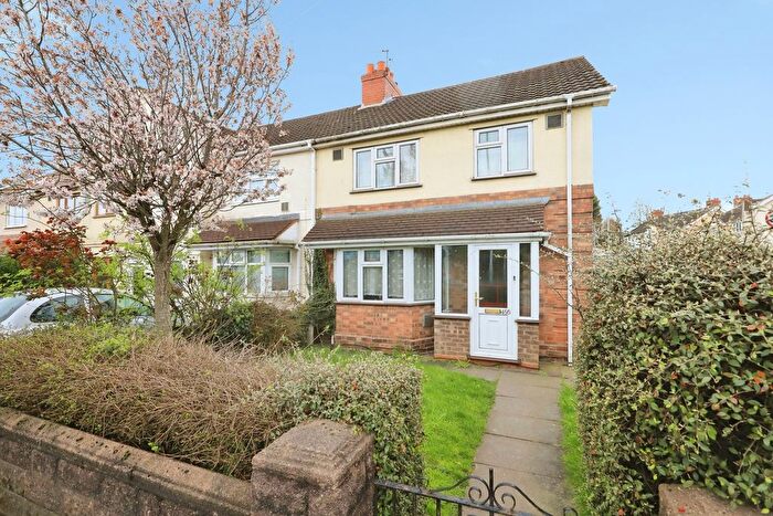 3 Bedroom End Terrace House For Sale In Willenhall Road, Willenhall, West Midlands, WV13