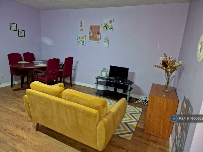 1 Bedroom Flat To Rent In Dorset Square, Glasgow, G3