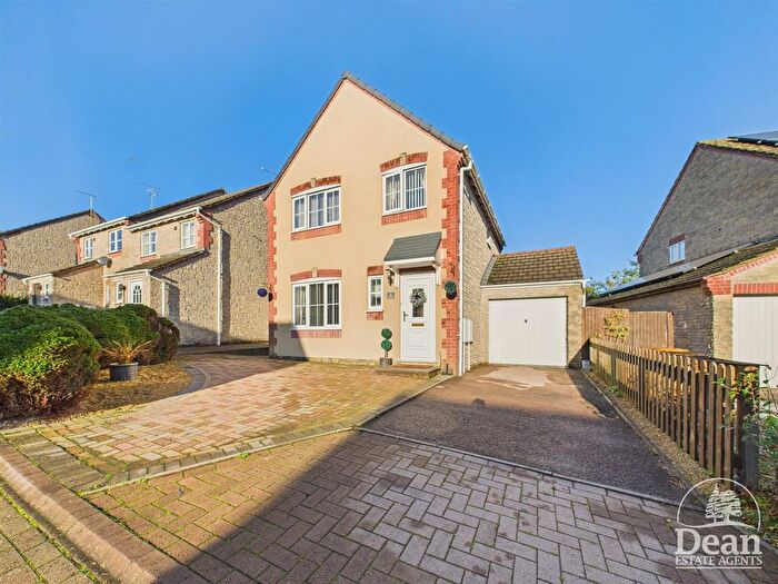 3 Bedroom Detached House For Sale In Bramble Road, Milkwall, Coleford, GL16