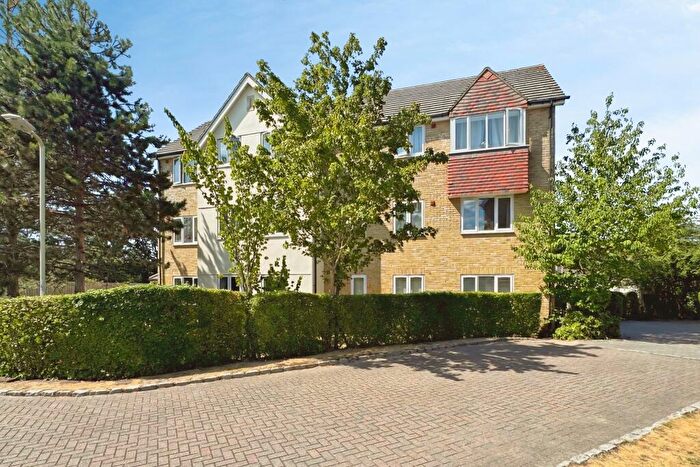 1 Bedroom Apartment To Rent In Oakey Drive, Wokingham, RG40