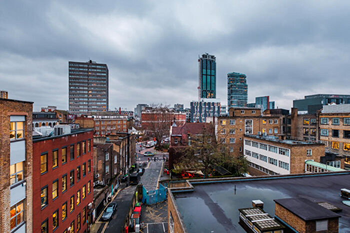 1 Bedroom Flat For Sale In Chocolate Studios, Shepherdess Place, N1
