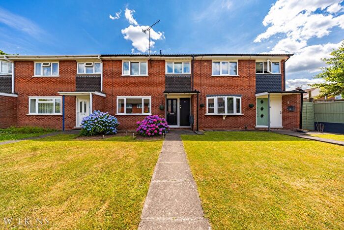3 Bedroom Terraced House For Sale In Rectory Close, Exhall, Coventry, Warwickshire, CV7