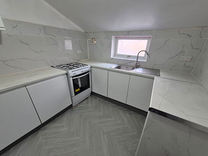 1 Bedroom Flat To Rent In Barking Road, London, E6