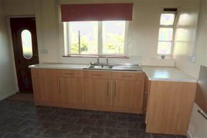 2 Bedroom Terraced House To Rent In Newland Close, Nottingham, NG8