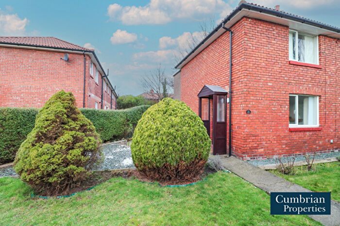 2 Bedroom End Of Terrace House For Sale In Newtown Close, Carlisle, CA2