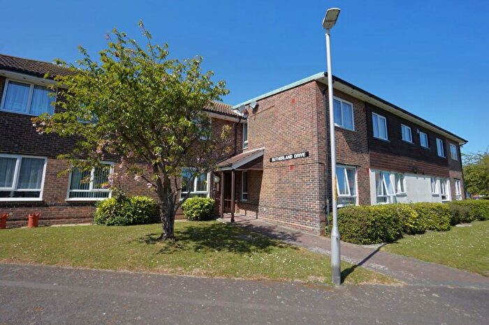 1 Bedroom Flat For Sale In Sutherland Drive, Birchington, Kent, CT7