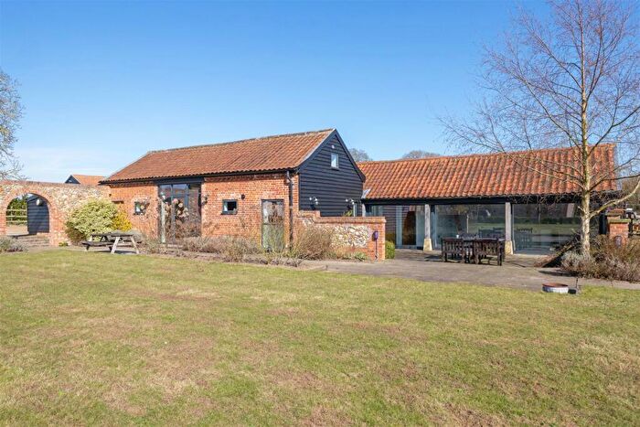 2 Bedroom Detached House To Rent In Heydon Road, Cawston, NR10