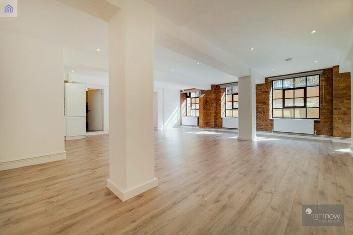 1 Bedroom Flat To Rent In Tyssen Street, London, E8