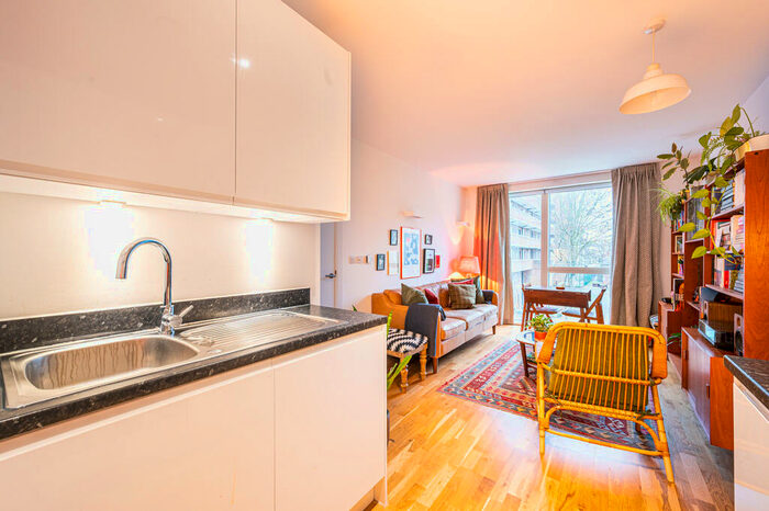 1 Bedroom Flat For Sale In Willingham Terrace, London, NW5