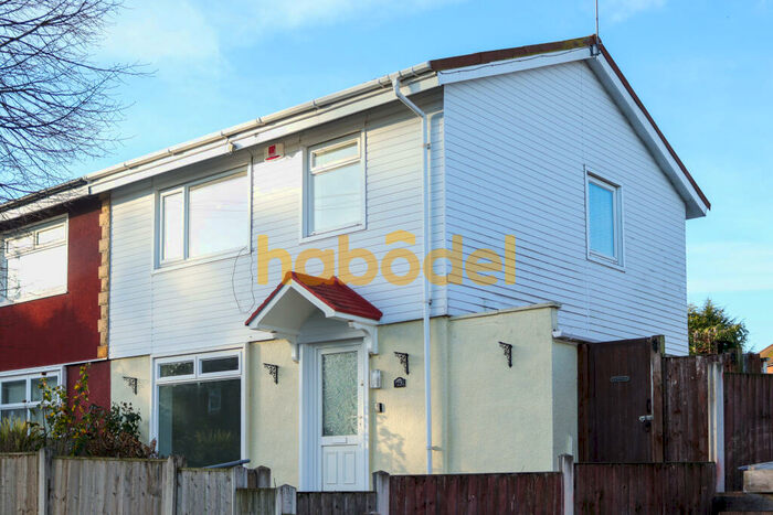 3 Bedroom Semi-Detached House To Rent In Chaddesden, Derby, DE21