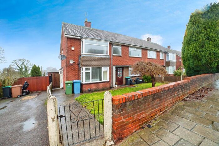 2 Bedroom Maisonette For Sale In High Street, Pleasley, Mansfield, Nottinghamshire, NG19