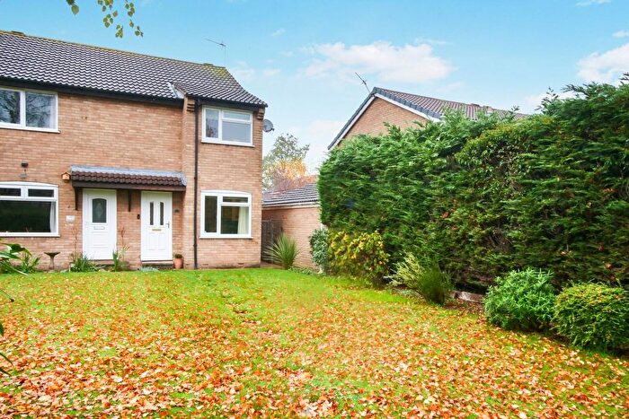2 Bedroom Semi-Detached House For Sale In Irvine Way, York, YO24
