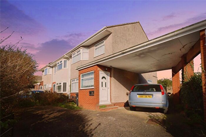 3 Bedroom End Of Terrace House For Sale In Hudds Hill Road, Bristol, Somerset, BS5