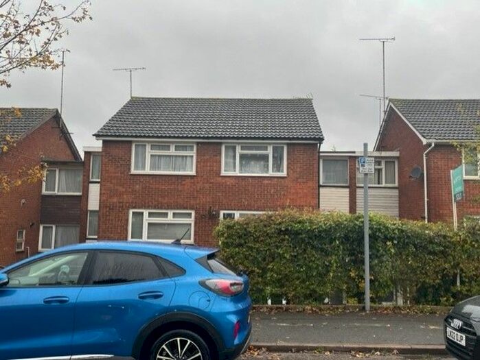 2 Bedroom Maisonette To Rent In Brendon Avenue, Luton, LU2