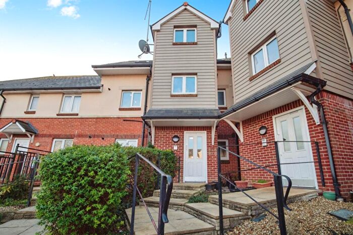 1 Bedroom Flat For Sale In Holzwickede Court, Weymouth, DT3