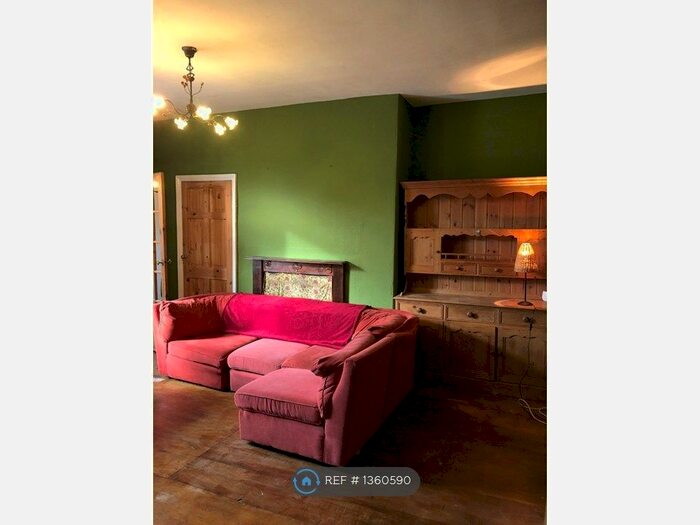 2 Bedroom Flat To Rent In Heaton, Newcastle Upon Tyne, NE6