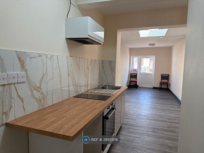 Studio To Rent In Eastville, Bristol, BS5
